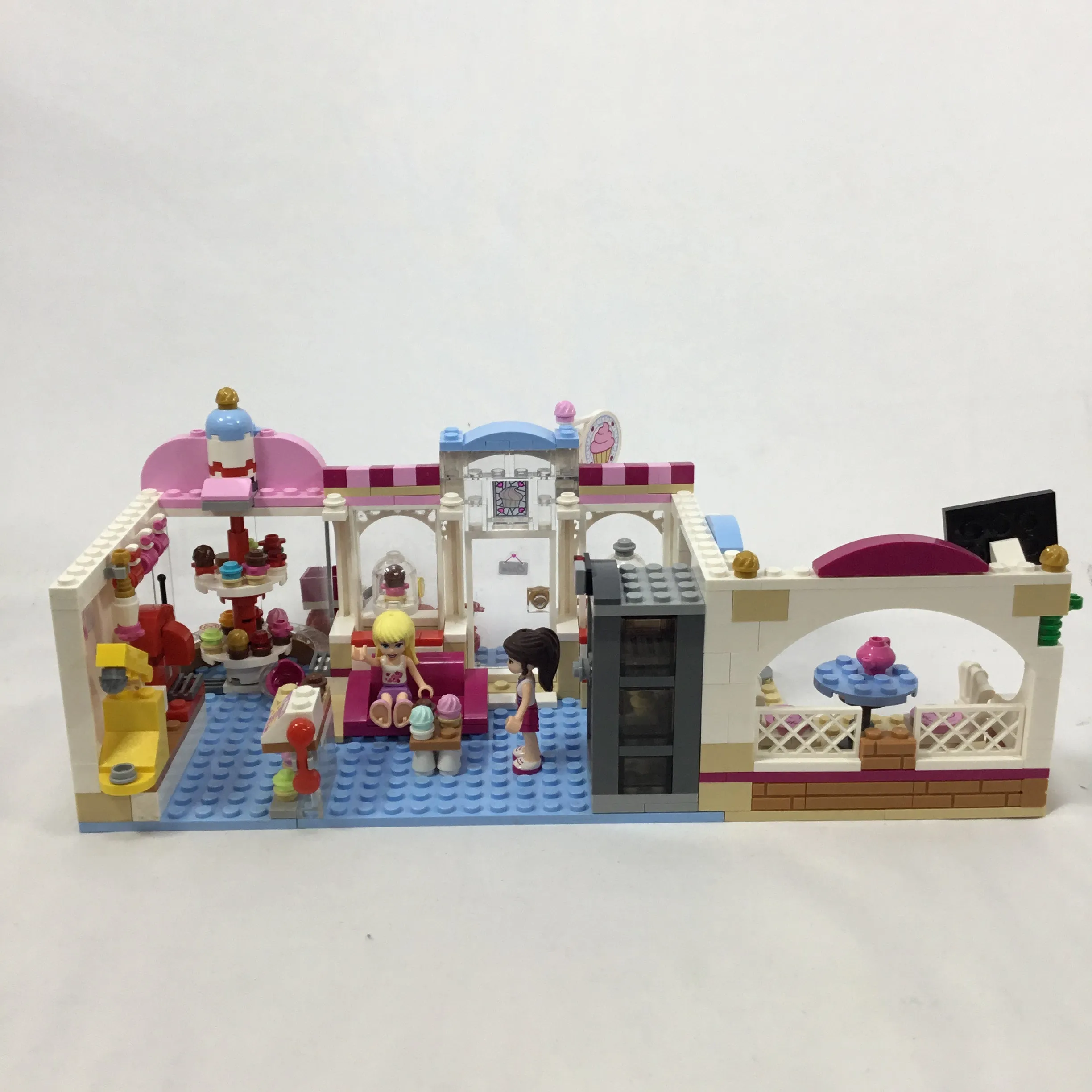 41119 Heartlake Cupcake Cafe (Pre-Owned)