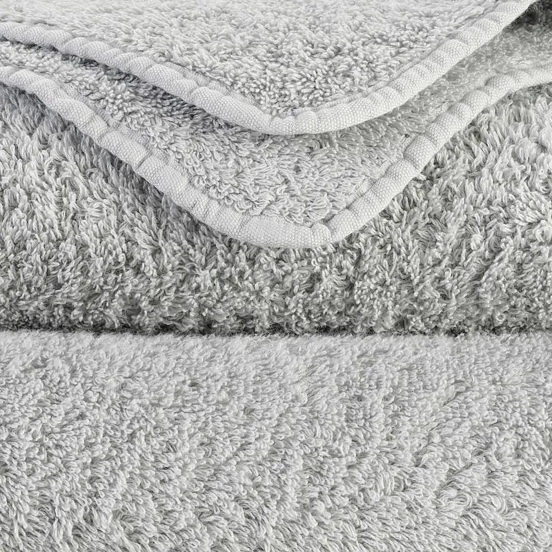 Abyss Super Pile Bath Sheet 40x72 Platinum 992