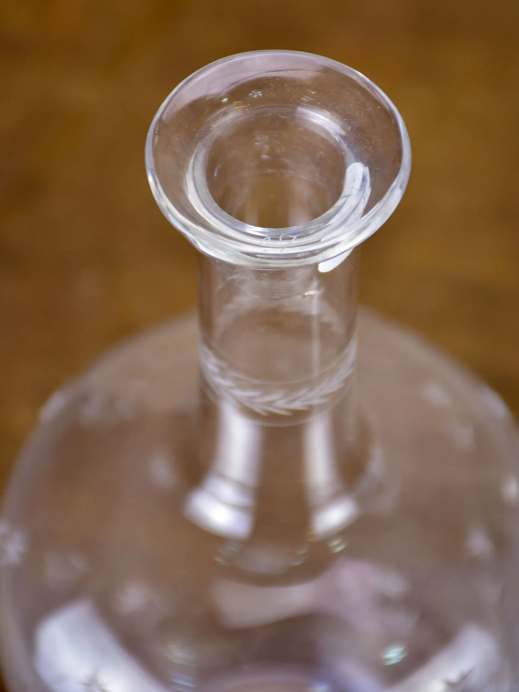 Antique French wine decanter with lid