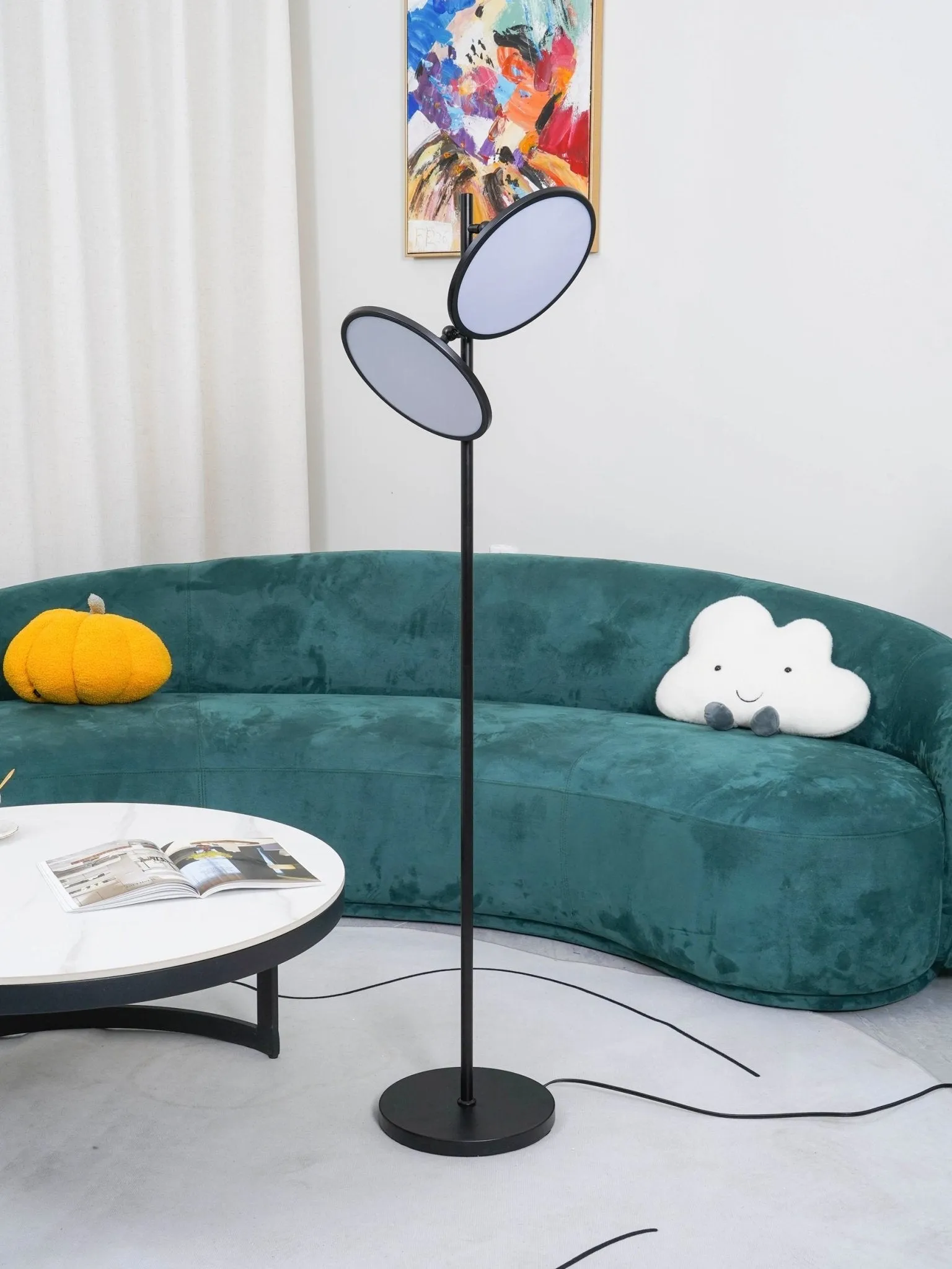 Bulat Floor Lamp