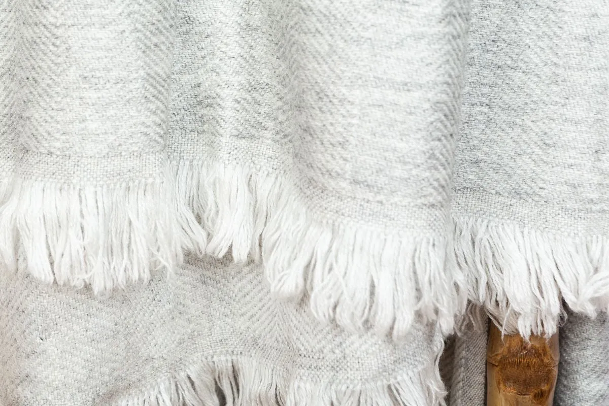 Cashmere Throws