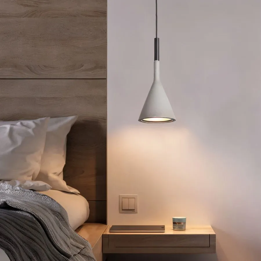 Dana Pendant Light