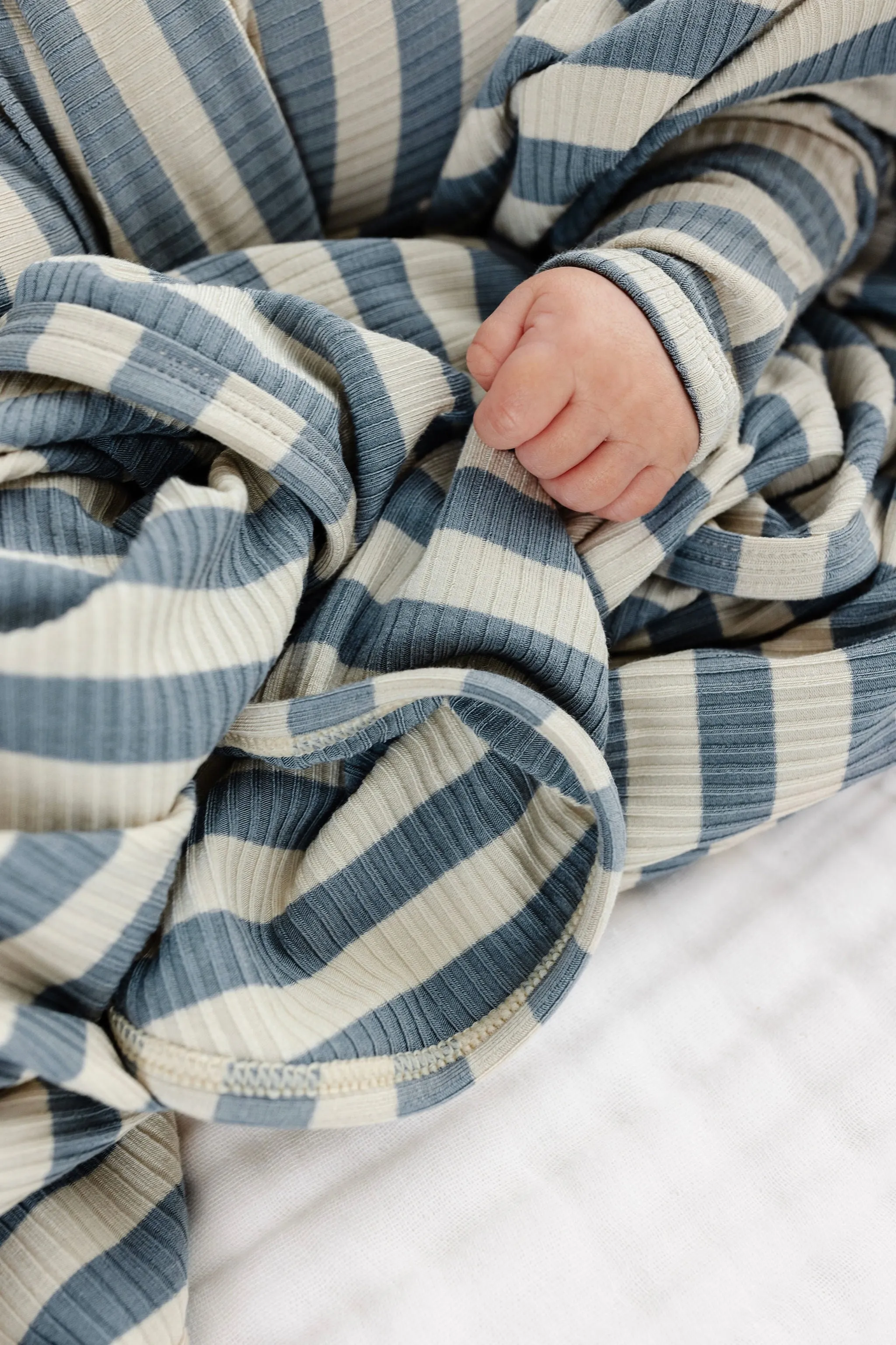 Lincoln Ribbed Swaddle Blanket