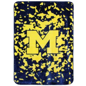 Michigan Wolverines Plush Throw Blanket, Bedspread, 86" x 63"