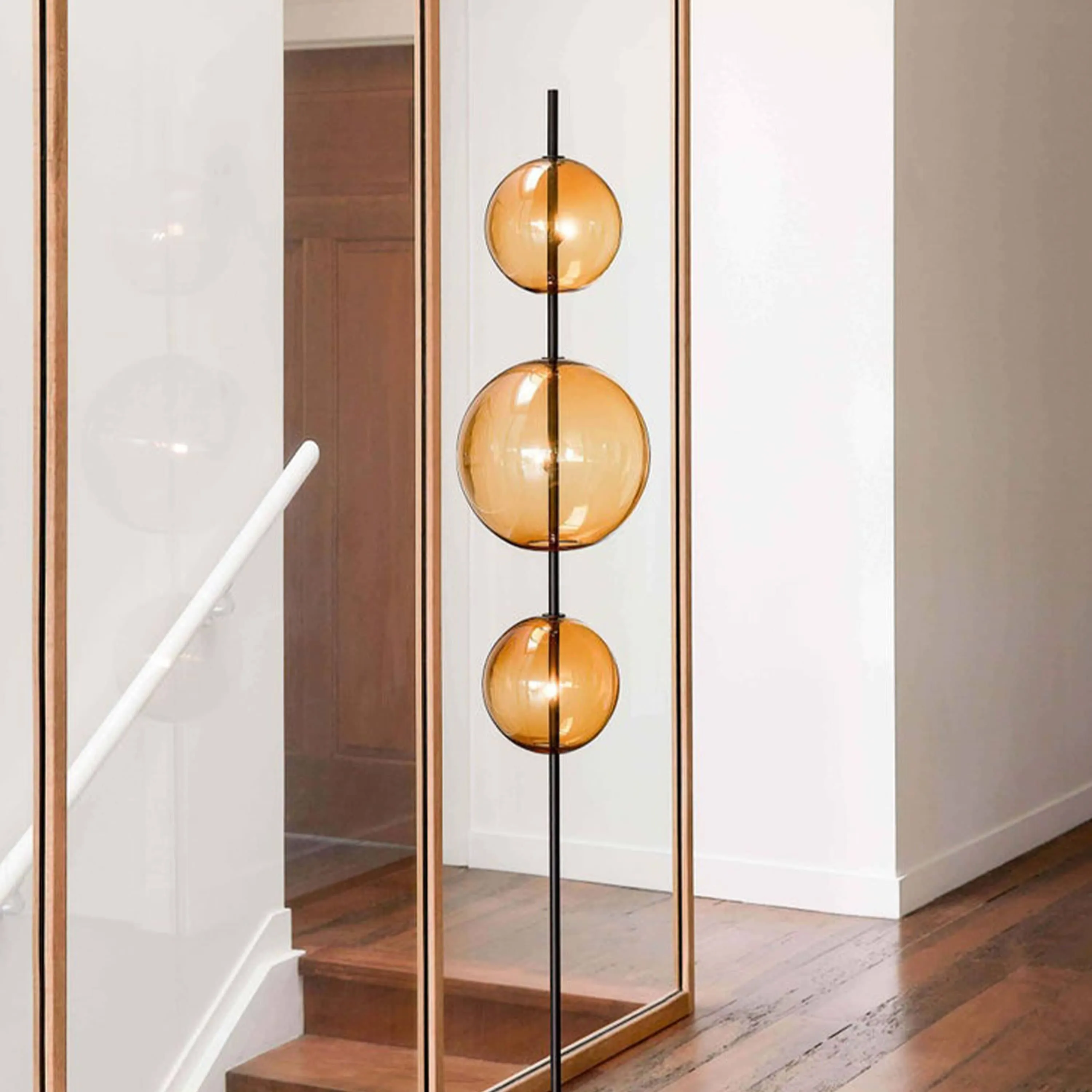 Modular Point Floor Lamp - Amber