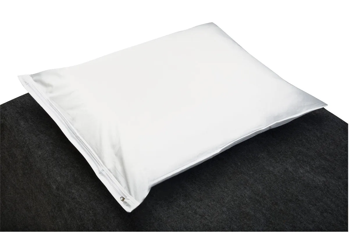 PILLOW CASE WITH ZIPPER CLOSURE - VINYL