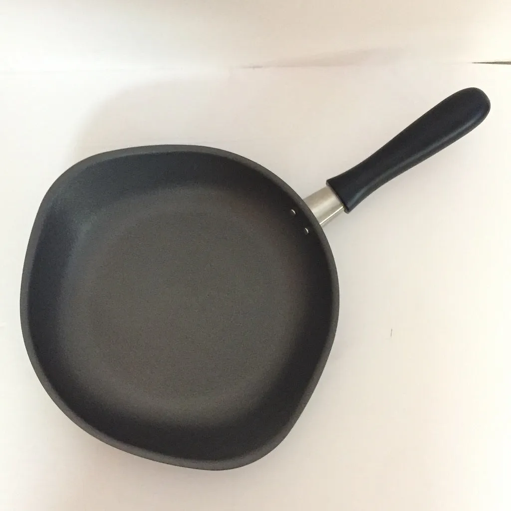 SORI YANAGI IRON FRYING PAN-FIBER PROCESSING